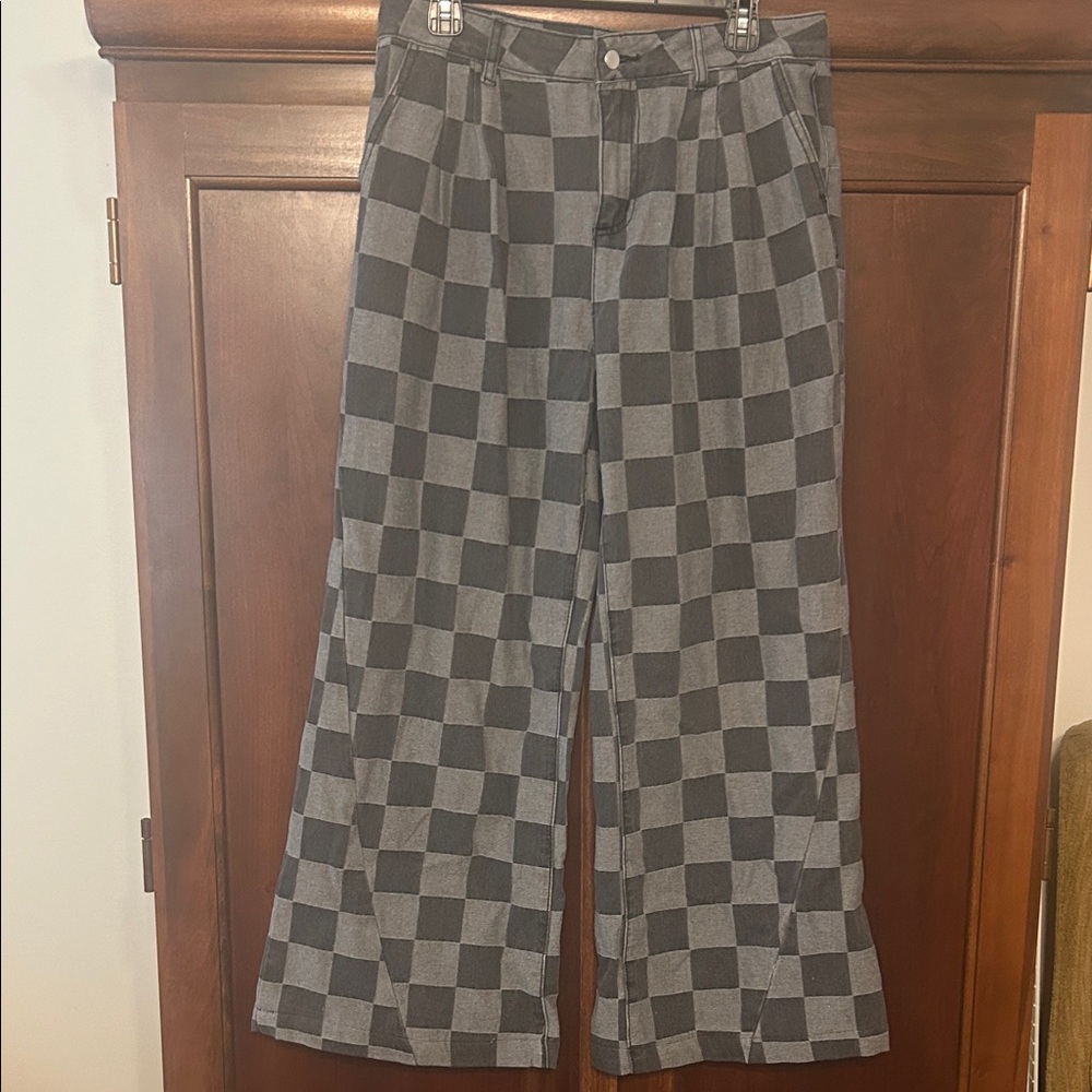 Checkered Wide Leg Pants